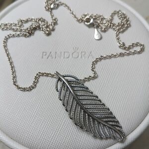 Pandora Vintage Stirling Silver And CZ Light As A Feather Necklace